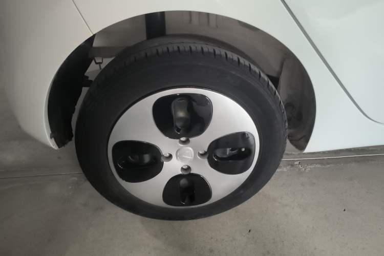 Used CHANGAN Benni E-Star 2021 National Edition Xin Yue Version Lithium Iron Phosphate (31.86 kWh) Exterior 5