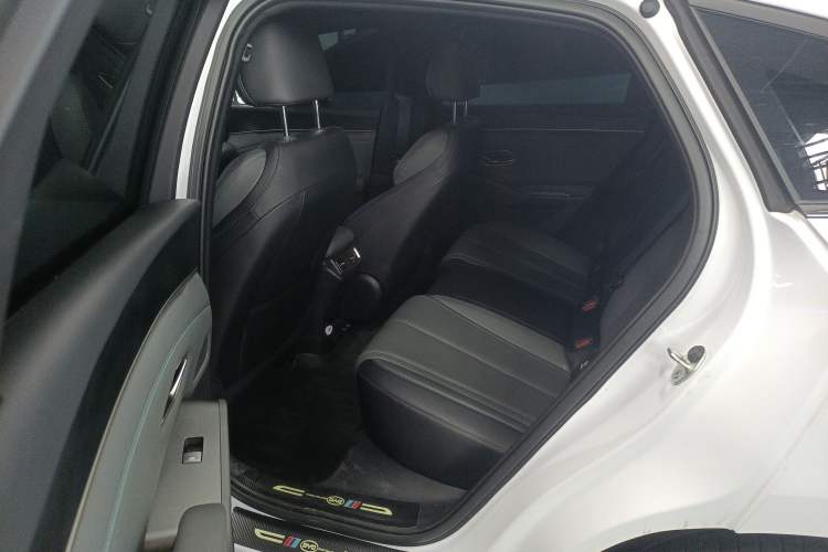 Used BYD Qin L 2025 DM-i Smart Drive 80KM Leading Model Left Rear Seat