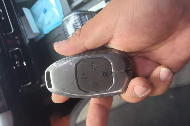 Used GAC Trumpchi GS8 2022 Dual-Engine Series 2.0TM Two-Wheel Drive Prestige Edition (7 Seats) Vehicle Key