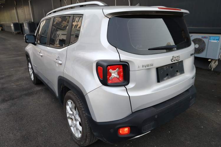 Used Jeep Renegade 2016 1.4T Automatic Jingneng Version+ Rear Left 45 Deg