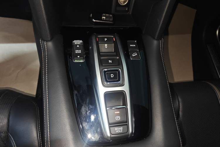 Used Honda UR-V 2020 370TURBO Two-Wheel Drive Luxury Edition