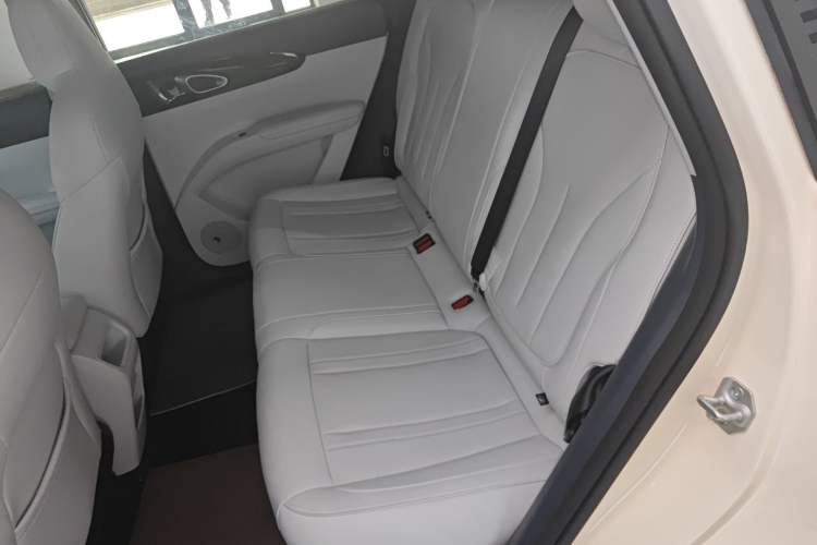 Used Geely Galaxy Geome 2025 310km Youth Edition Left Rear Seat