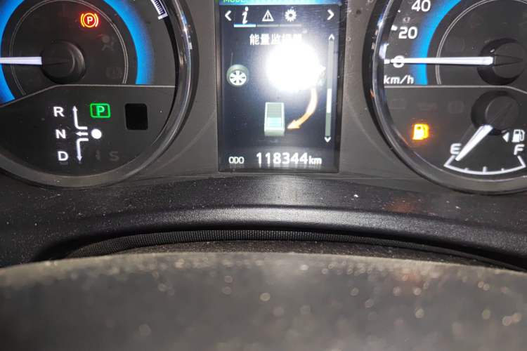 Used Toyota Levin 2017 Revised Dual-Engine 1.8H GS E-CVT Elite Sunroof Version China V Standard