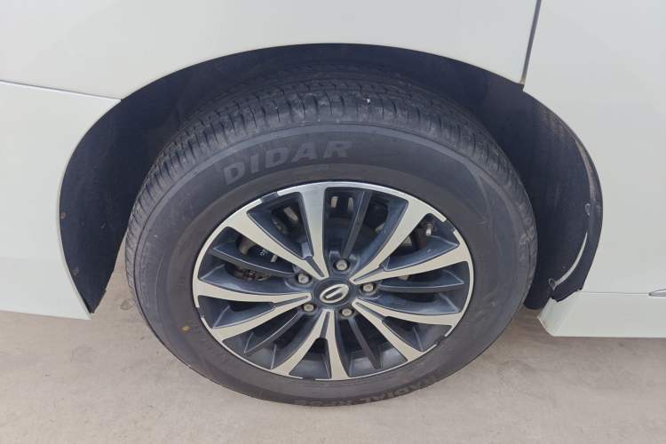 Used GAC Trumpchi M8 2021 Revised Version Lingxiu Series 390T Luxury Edition
