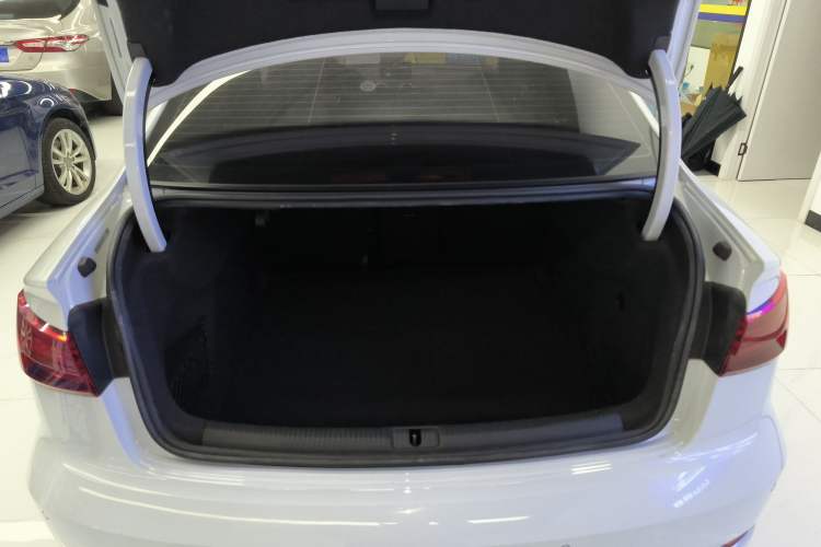 Used Audi A3 2019 Limousine 35 TFSI Style Edition China VI Emission Standard
