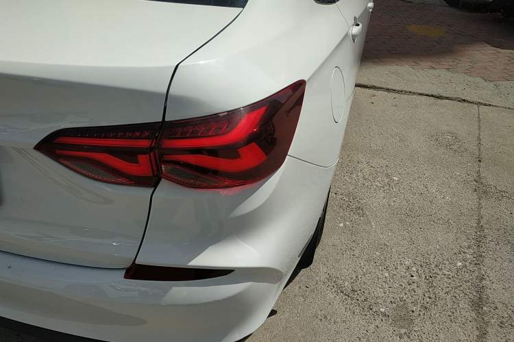 Used Chevrolet Monza 2019 320T Manual Xinxin Edition China VI Right Rear Taillight