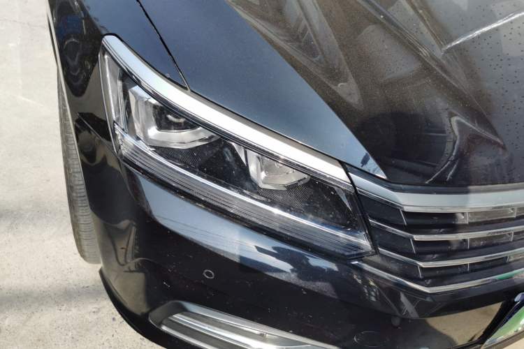 Used Volkswagen Passat 2017 280TSI DSG Luxury Edition
