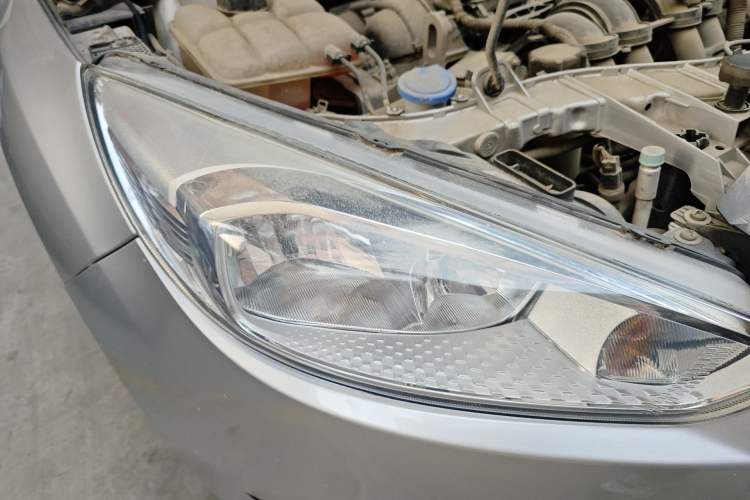 Used Ford Focus 2015 Hatchback 1.6L Automatic Fashion Edition
