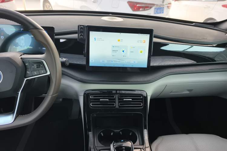 Used BYD Qin PLUS 2024 HONOR Edition DM-i 55KM Leading Model