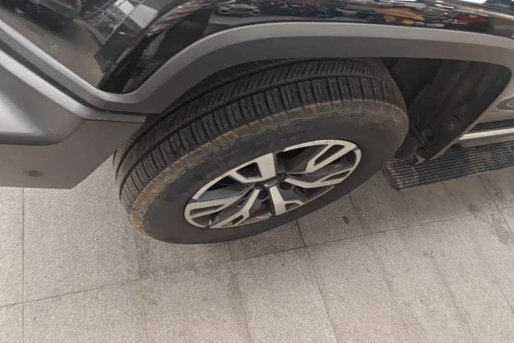 Used Tank 300 2024 2.0T Crosser Left Front Wheel Hub