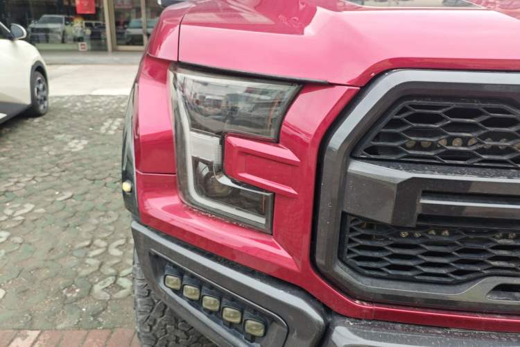 Used Ford F-150 Raptor 2017 3.5T Raptor Performance Enhanced Edition Right Front Headlight