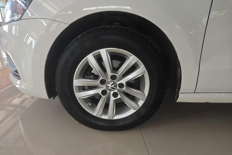 Used Volkswagen Polo 2018 1.5L Automatic Advanced Driving Model Left Front Wheel Hub