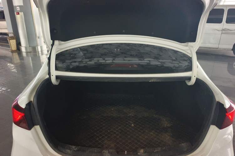 Used Kia K3 2020 1.5L CVT New Sharp Edition with Sunroof Trunk