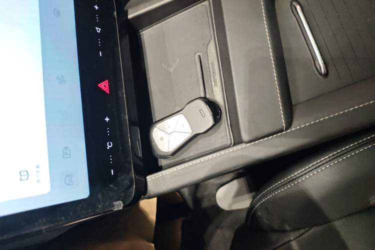 Used XPeng G3 2022 G3i 460G+ Interior 1