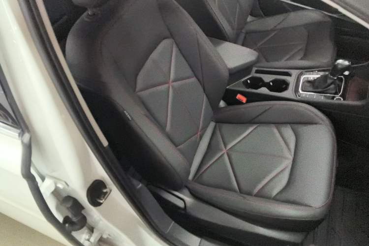 Used Volkswagen Lavida 2024 300TSI DSG Starry Sky Leading Edition Right Front Seat