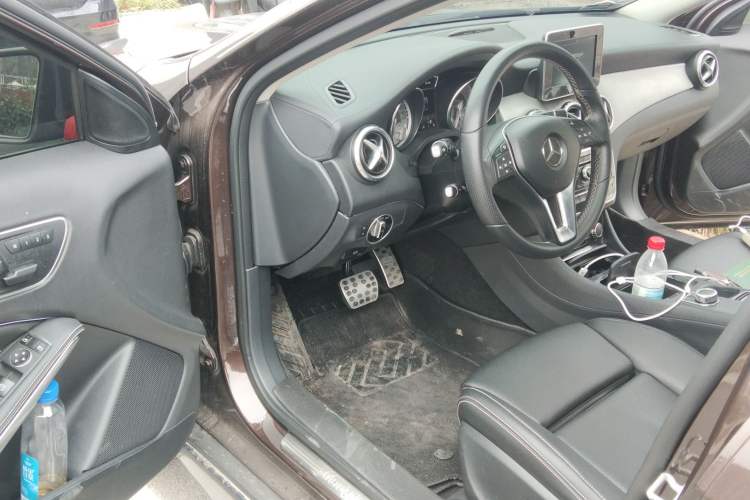 Used Mercedes-Benz GLA 2016 GLA 200 Fashion Model
