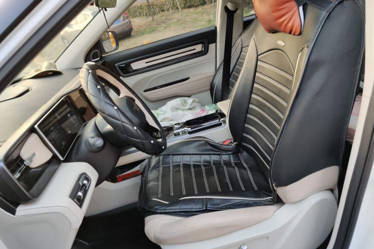 Used Geely Auto icon 2023 1.5TD Chocolate Luxe Edition
