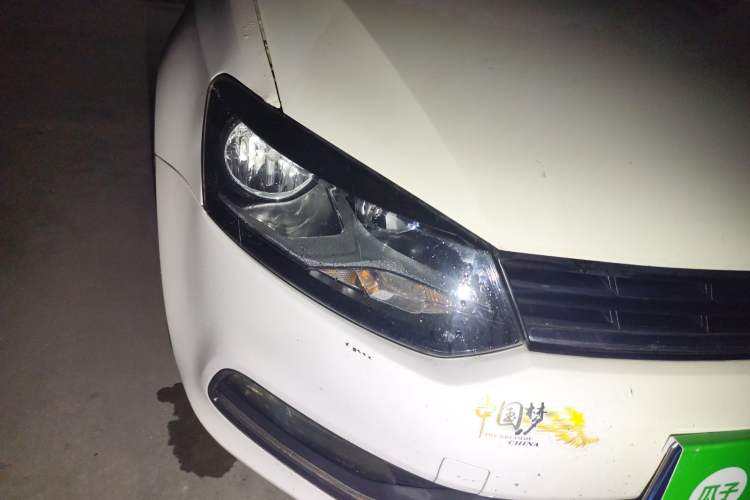 Used Volkswagen Polo 2014 1.4L Manual Fashion Edition Right Front Headlight