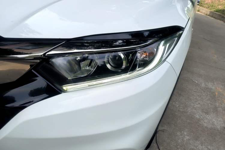 Used Honda Vezel 2020 1.5L CVT Elite Edition