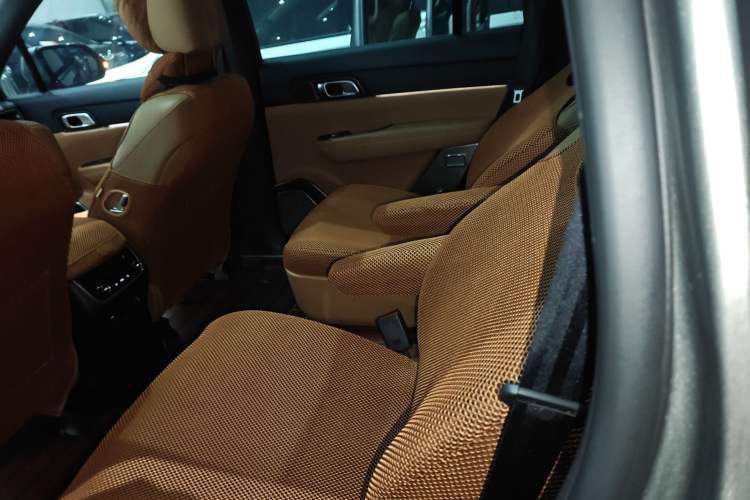 Used Li Auto ONE 2021 Extended-Range 6-Seater Version Left Rear Seat