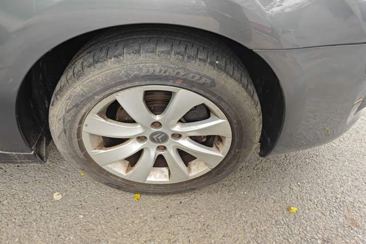 Used Citroen C-Quatre 2010 Sedan 1.6L Manual Shangle Version
