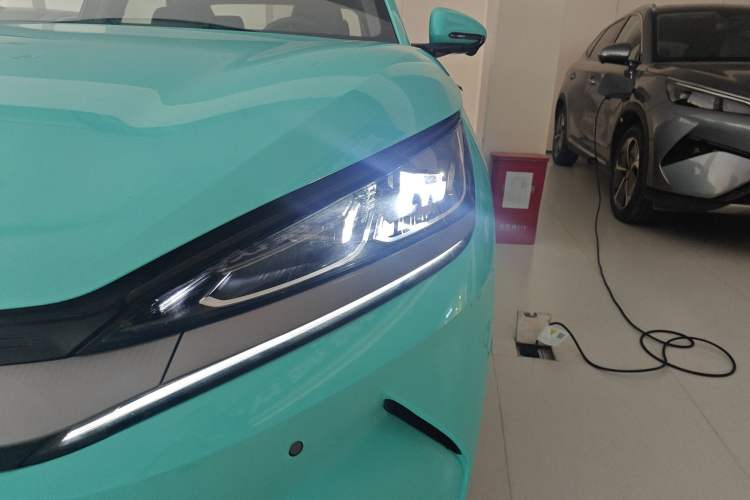 Used BYD Qin L 2025 EV 545KM Beyond Version Left Front Headlight