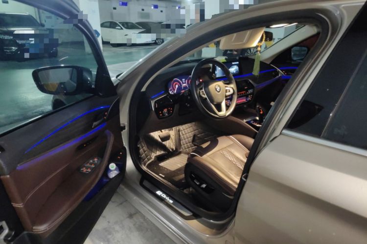 Used BMW 5 Series New Energy 2019 530Le Luxury Package Driver Seat