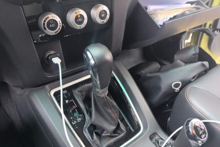 Used BAIC Off-Road BJ40 2016 40L 2.3T Automatic All-Wheel Drive Premium Edition