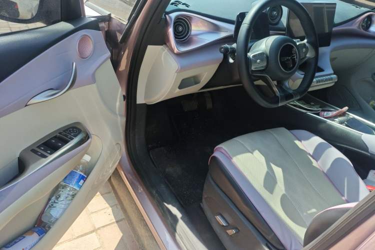 Used BYD Dolphin 2023 420 km Free Version
