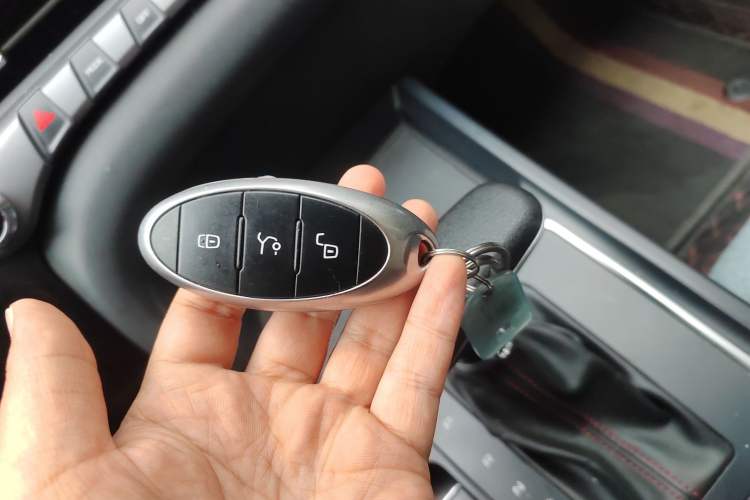 Used Bestune T55 2022 1.5T Automatic Leap Edition Vehicle Key