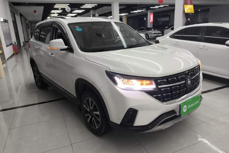 Used FORTHING T5 2022 Grand Edition 1.6L Manual Dream-Chasing Five-Seat Model
