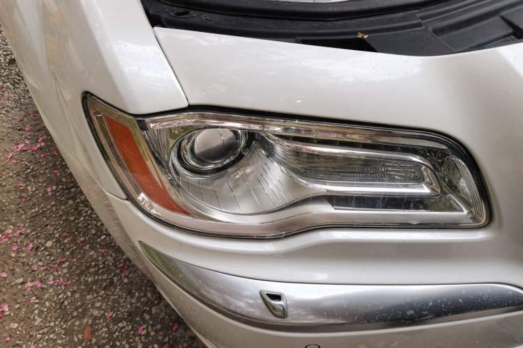 Used Chrysler 300C 2014 3.0L Excellence Edition