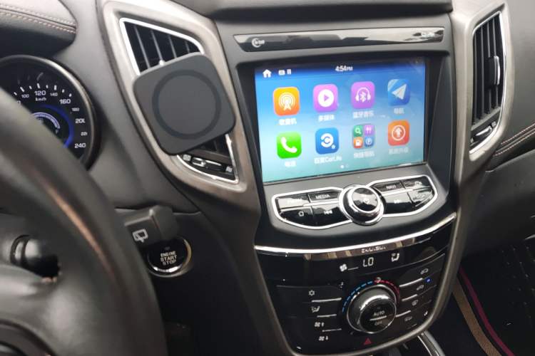 Used CHANGAN CS75 2017 Shangku Edition 1.5T Manual ZhiXiang Model
