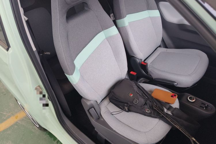 Used Wuling Hongguang MINIEV 2022 Macaron Premium Model – Lithium Iron Phosphate Right Front Seat