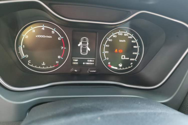Used Geely Auto Vision X6 2016 1.8L Manual Luxury Model
