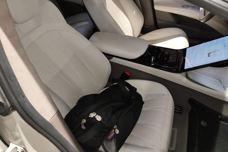 Used IM L7 2022 Dynamic Model
