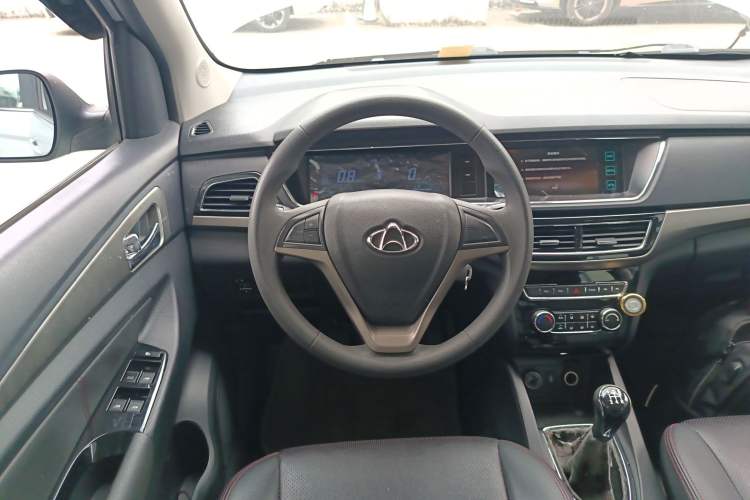 Used CHANGAN KAICHENG Oushang A600 2016 1.5L Manual Elite 7-Seater Steering Wheel