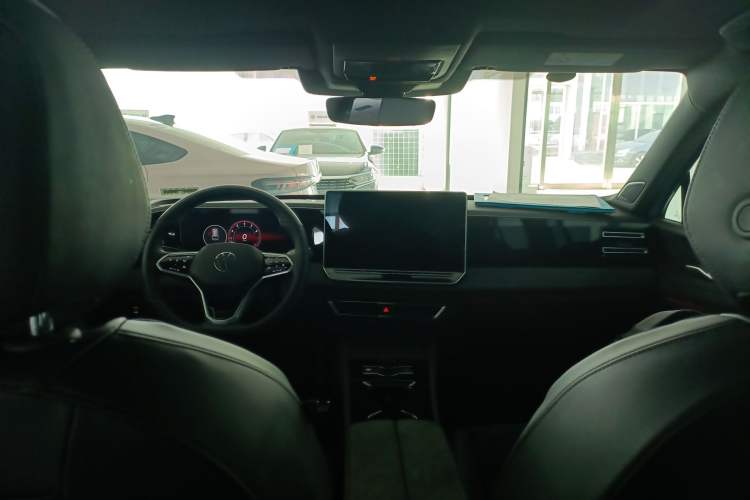 Used Volkswagen Tiguan L 2024 PRO 380TSI Four-Wheel Drive R-Line Prestige Edition