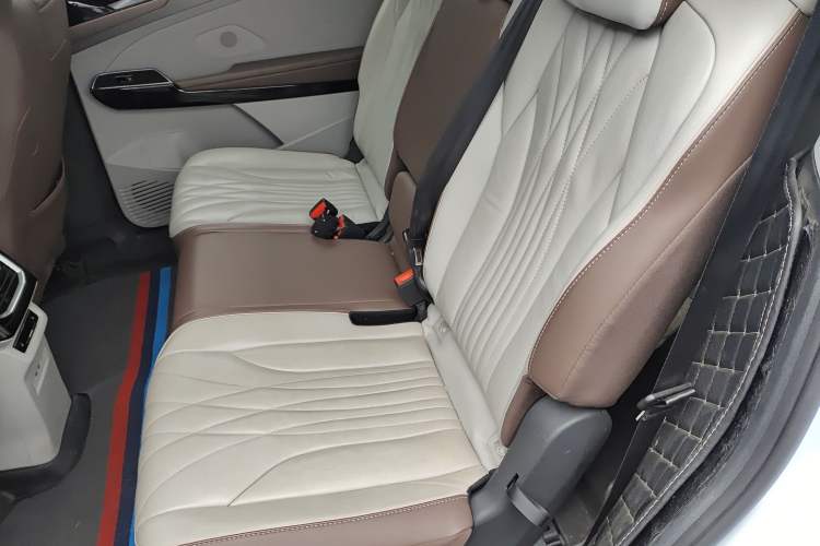 Used Volkswagen ID.6 X 2021 Pro Smart Long-Range Edition
