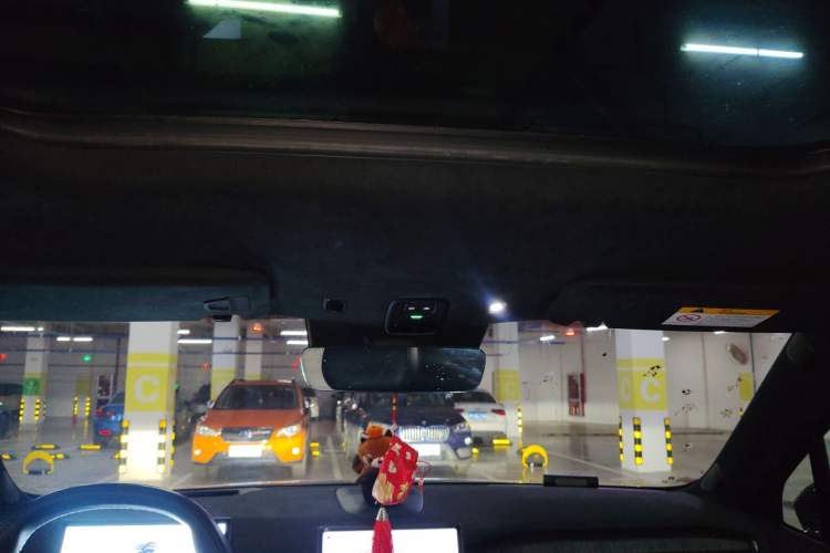 Used Nio ES7 2022 100kWh First Edition Headliner