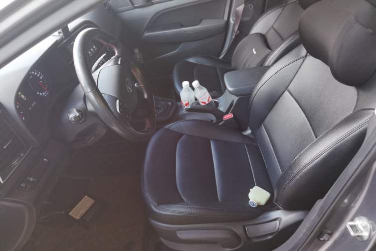 Used Hyundai Elantra (6th Generation / Lingdong) 2018 1.4T Dual-Clutch Xuan Dong · Dynamic Edition Left Front Seat