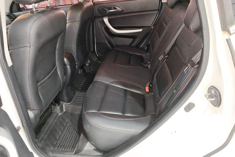 Used CHANGAN CS35 2016 1.6L Automatic Luxury Model China V Standard Left Rear Seat