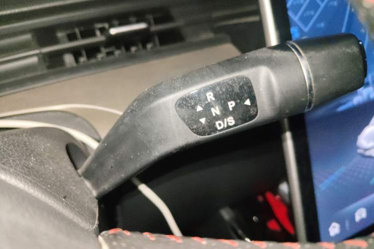 Used NETA V 2021 Long-Range Entertainment Edition Upgrade Model