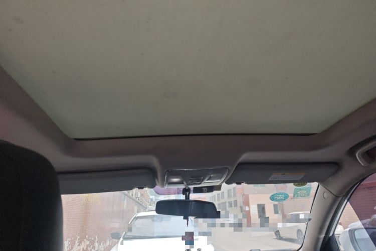 Used CHANGAN CS75 2017 Shangkui Edition 1.5T Automatic Fengxiang Model
