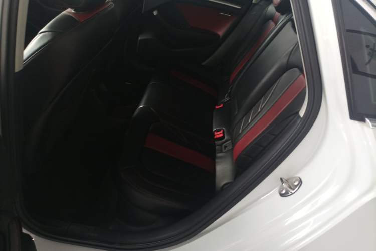 Used Audi A3 2016 Limousine 35 TFSI Prestige Edition