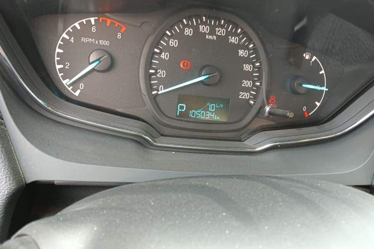 Used Ford Escort 2015 1.5L Automatic Fashion Model
