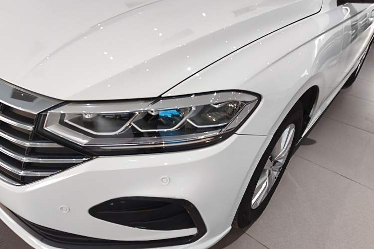 Used Volkswagen Lavida 2023 Revised 1.5L Automatic DeYi Edition