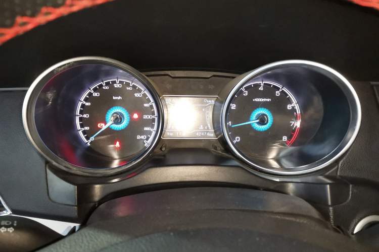 Used Zotye SR7 2016 1.5T Manual Cube Road Edition China V Standard