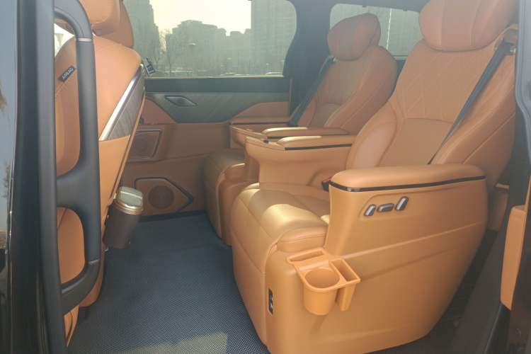 Used Wey Gaoshan 2025 Four-Wheel Drive Alpine 8