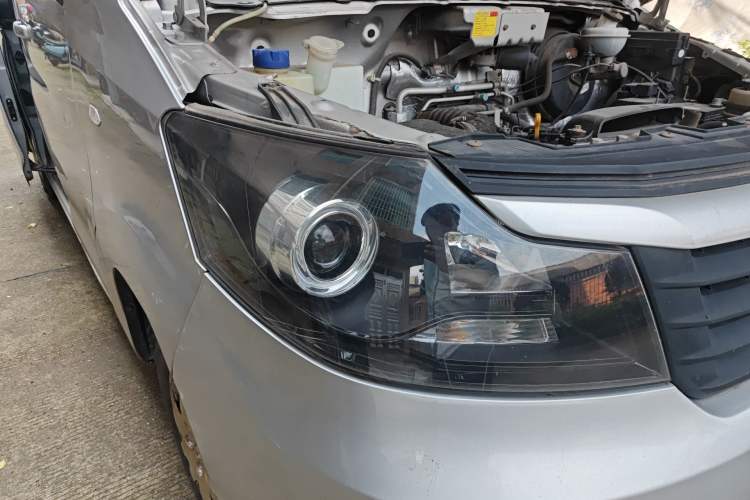 Used CHANGAN KAICHENG Ruixing M70 2019 1.5L Comfort Version 6-Seater China VI Standard Flat Roof Liftback Doors – DAM15KL